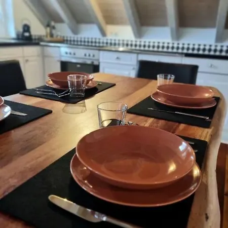 Apartment Dachgeschosswohnung Im Gruenen Waldshut-Tiengen